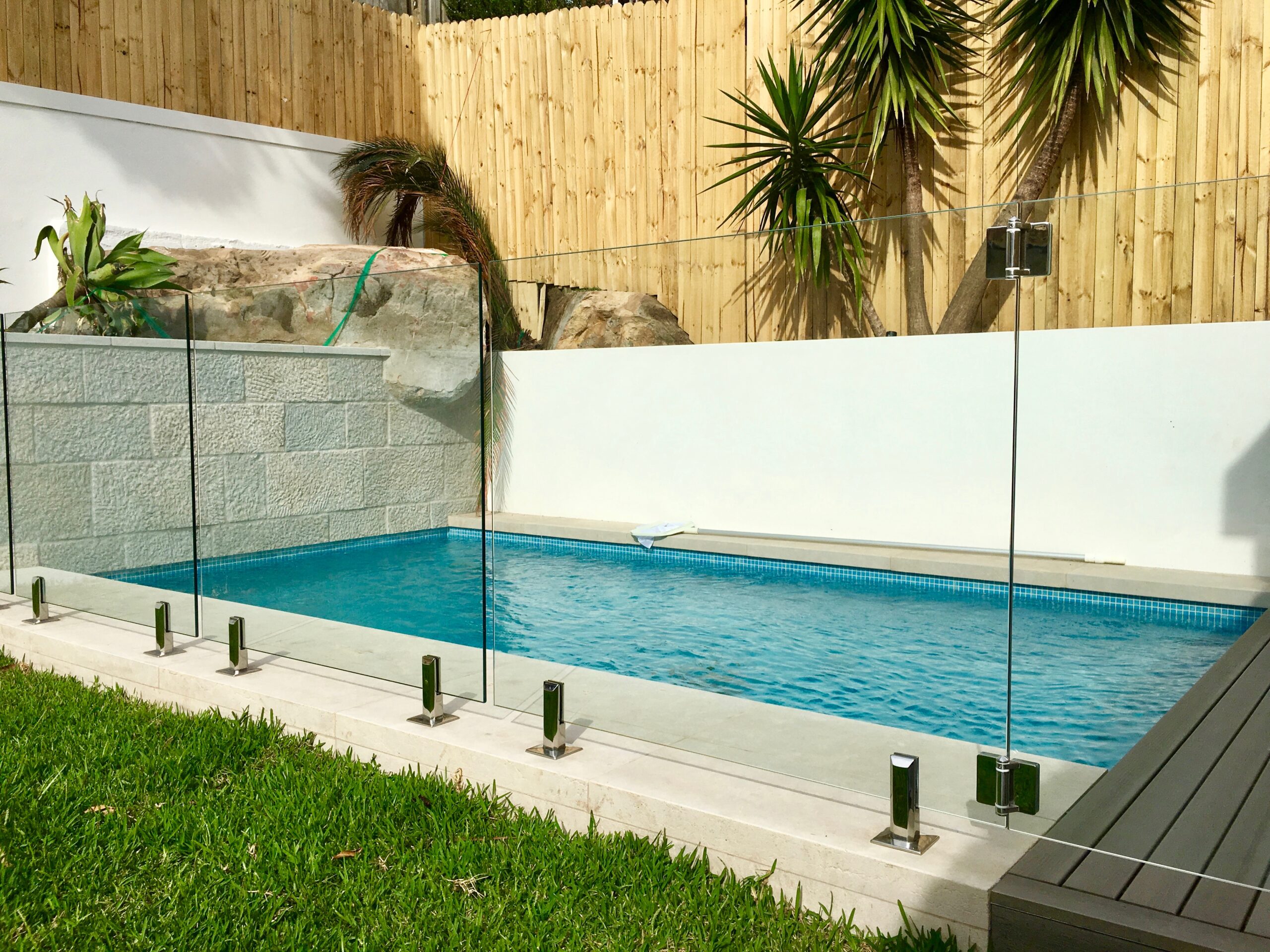 Infinity Glass Pool Fencing Infinity Glass Pool Fencing